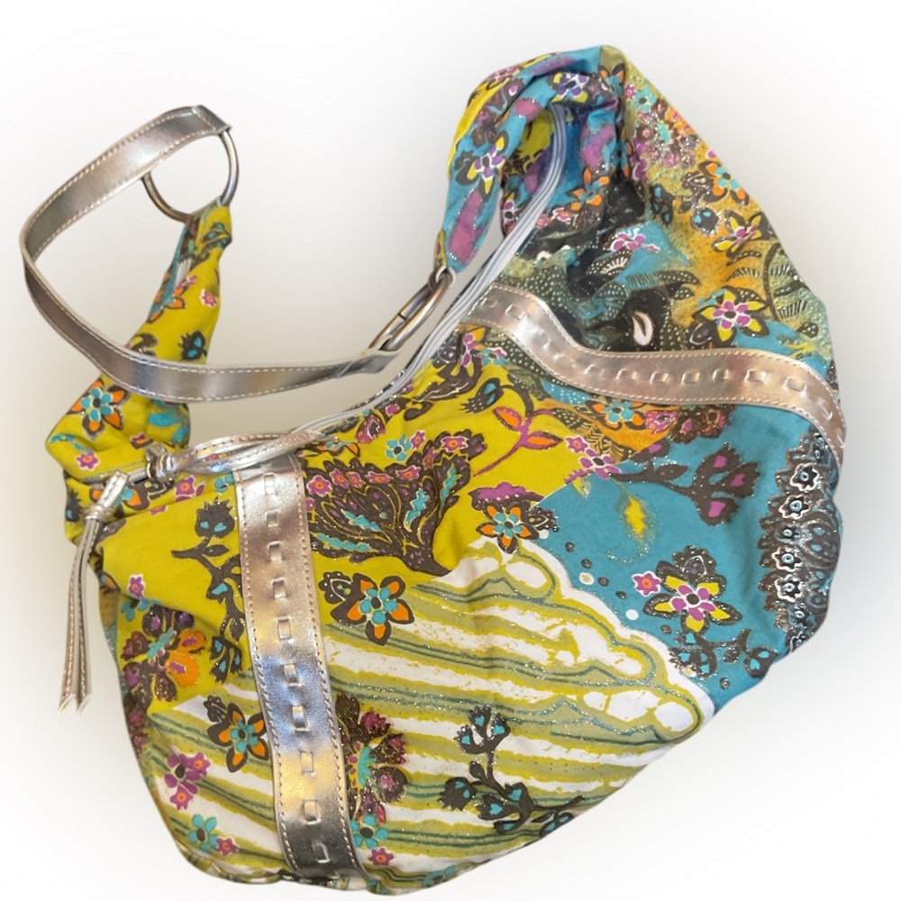 Relic Boho Hobo Shoulder Bag - Picture 3 of 7